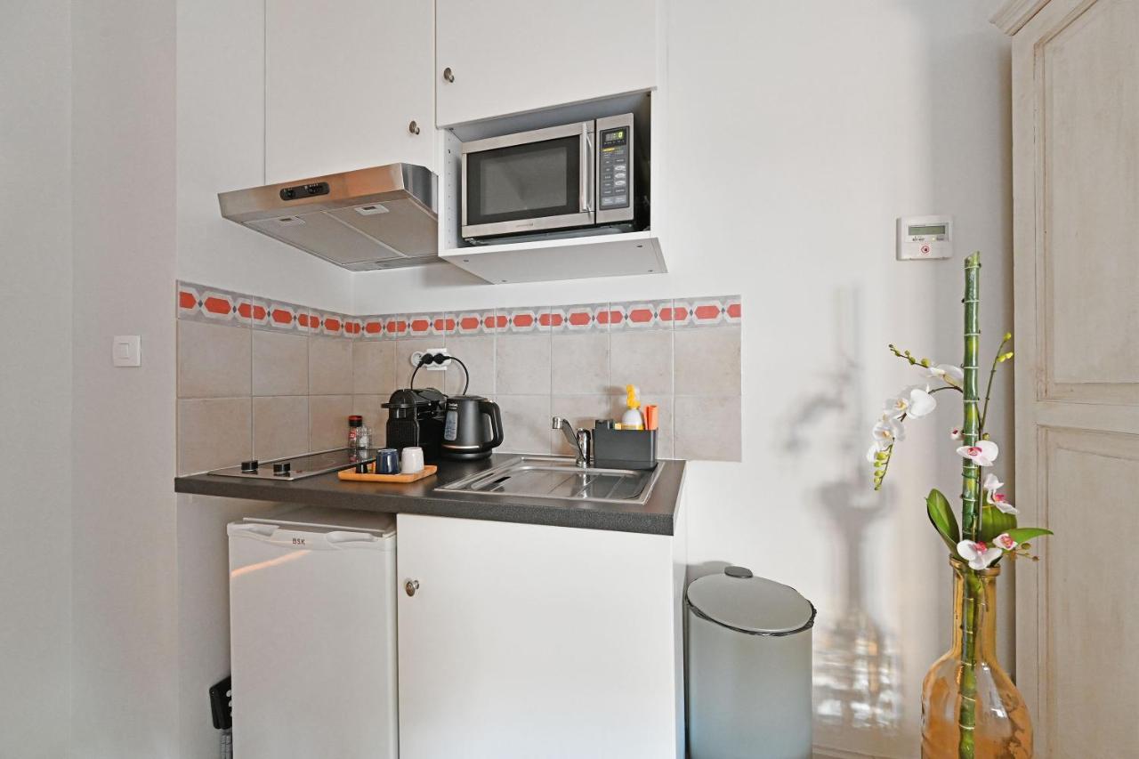 Au Coeur Des Papes, Dans Batisse De Charme Studios & Appartements En Coeur De Ville Aviñón Exterior foto