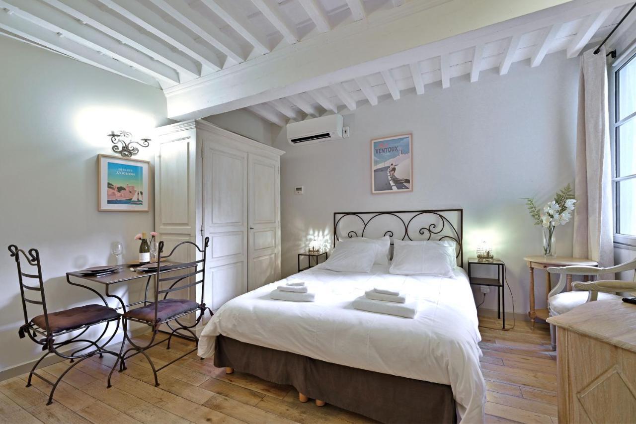 Au Coeur Des Papes, Dans Batisse De Charme Studios & Appartements En Coeur De Ville Aviñón Exterior foto