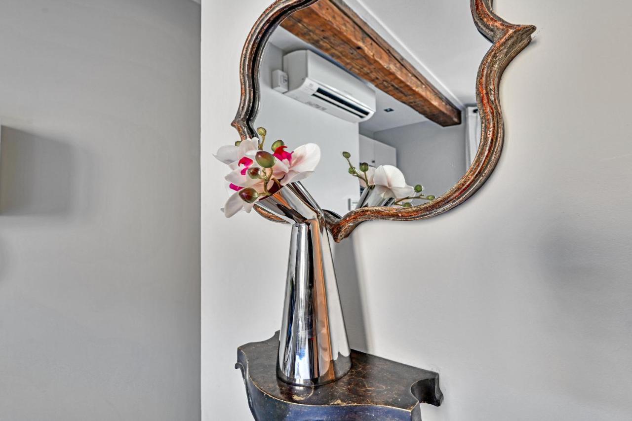 Au Coeur Des Papes, Dans Batisse De Charme Studios & Appartements En Coeur De Ville Aviñón Exterior foto