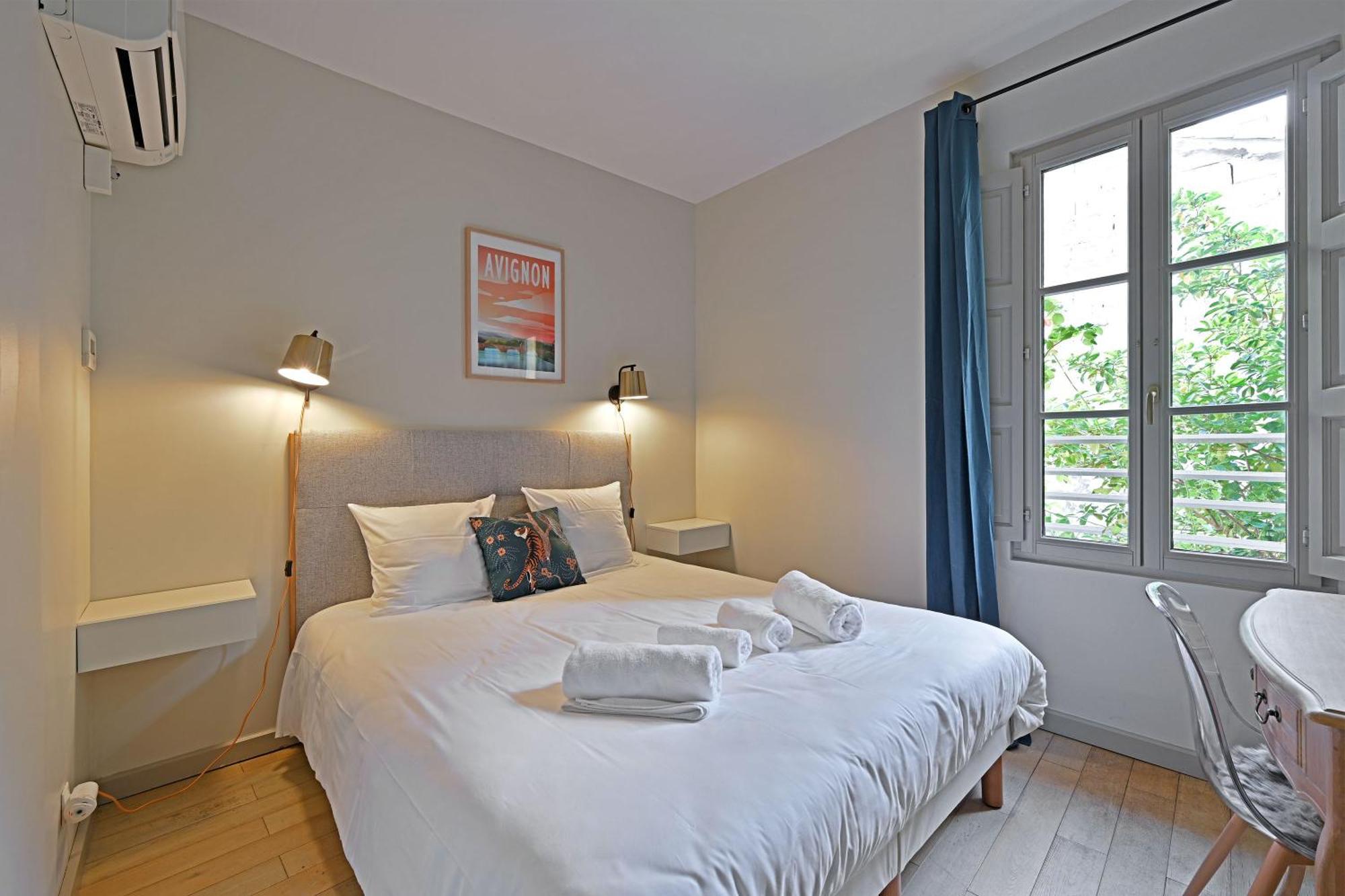 Au Coeur Des Papes, Dans Batisse De Charme Studios & Appartements En Coeur De Ville Aviñón Exterior foto